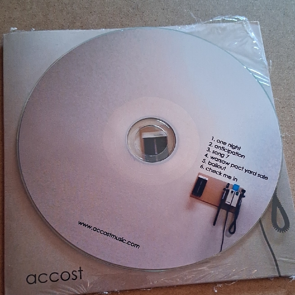 Accost CD - Medical Wall Mount Unit - Picture 7 of 7